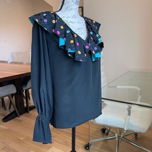 Isabelle LA | 80’s / 90’s Vintage Polka Dot V-Neck Ruffle long sleeve Blouse - Picture 1 of 4
